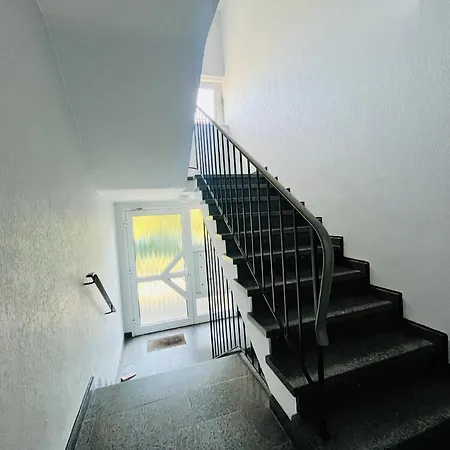 Emilbnb In Der Reiherstrasse * Monheim am Rhein